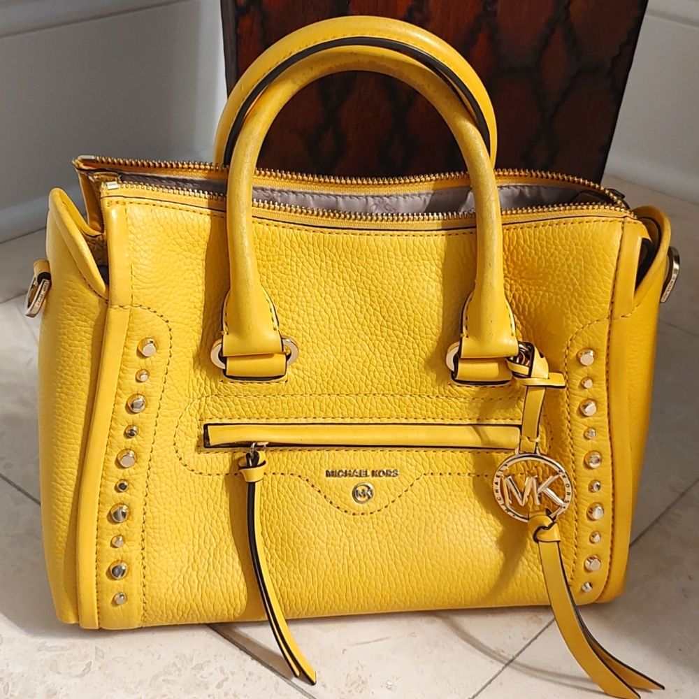 MK Purse